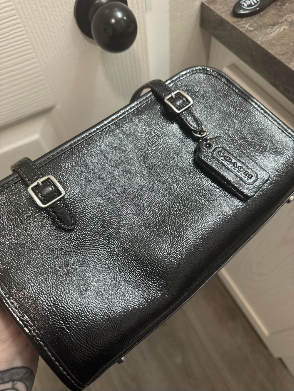 Coach Swing Zip - Picture 3 of 17